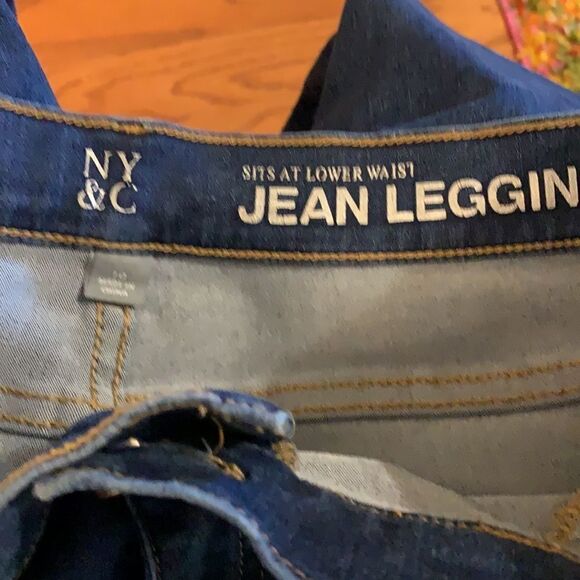 NY&Co size 10 jeans leggings - Picture 5 of 8